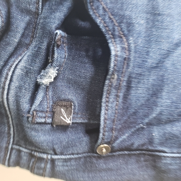 Dark skinny jeans - Picture 2 of 4